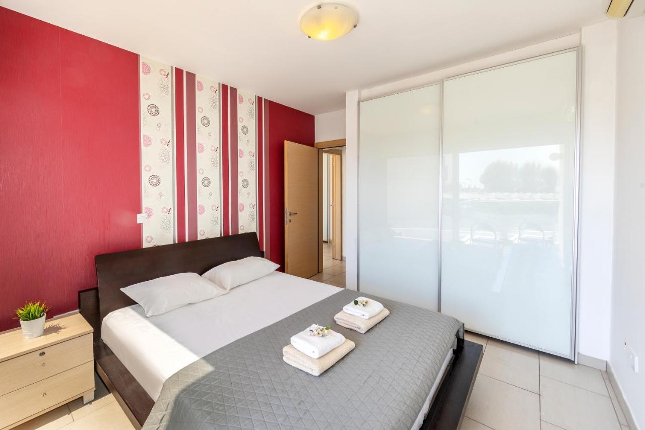 Fig Tree Bay Apartment 103 프로타라스 외부 사진